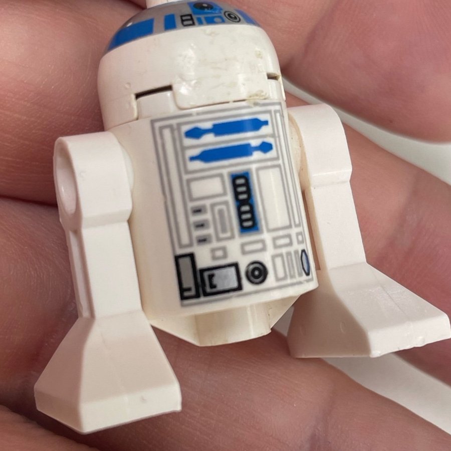 Lego Star Wars R2-D2 R4-P17 och R5-D4