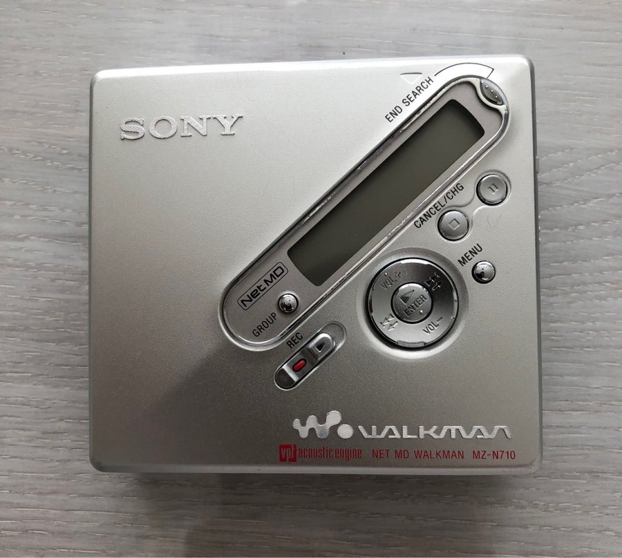 Sony Net MD Walkman MZ-N710