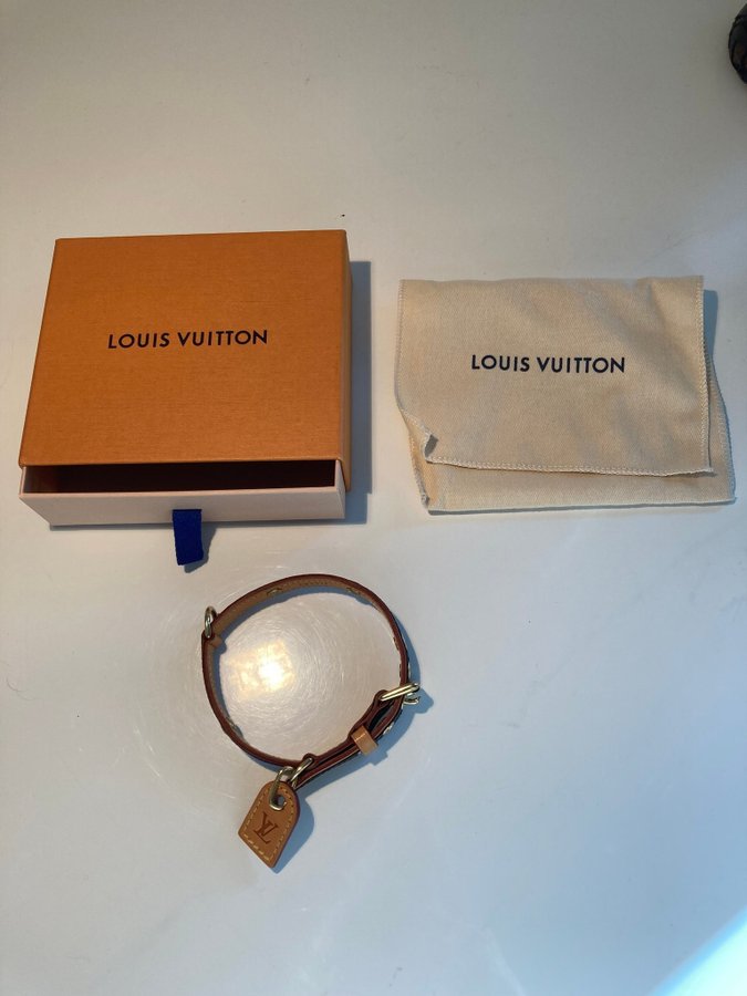 Louis Vuitton PM monogram dog collar / hundhalsband