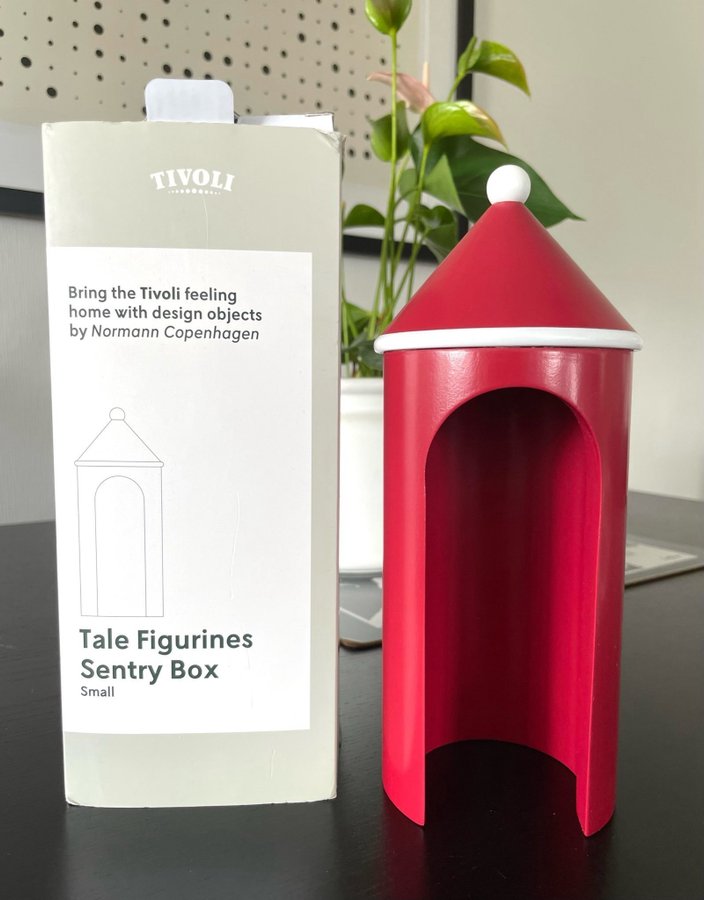 *~* Ny! Design Normann Copenhagen Tivoli Tale figurines *~*