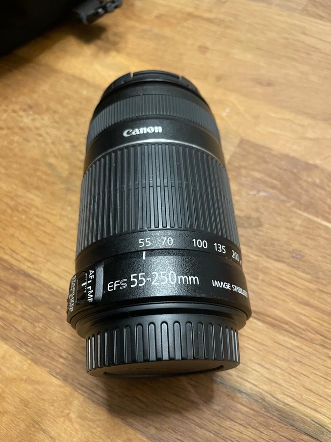 Canon EF-S 55-250mm 1:4.5-5.6 IS II Objektiv