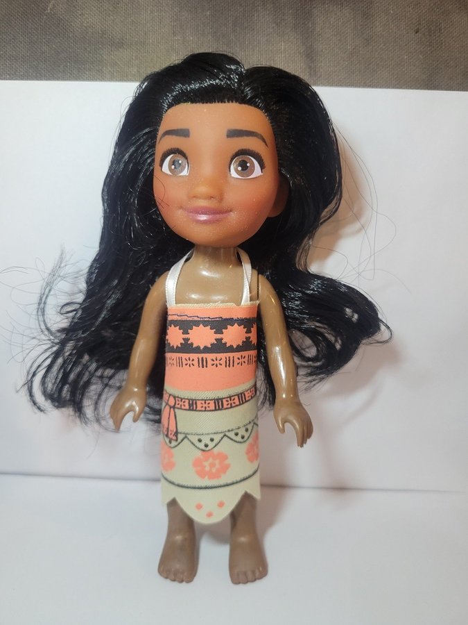 Disney Moana doll docka