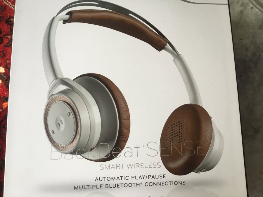 Plantronics BackBeat Sense Smart Wireless