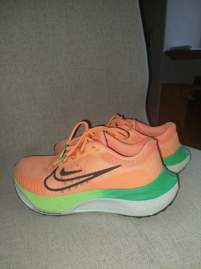 Nike Zoom Fly 5 Damskor Storlek 37,5