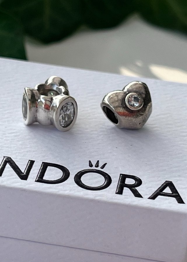 Pandora 2 st berlocker med vita cz-stenar, S925 ALE.