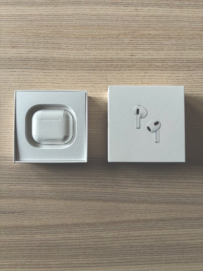 AirPods (3:e generationen) 1kr Utropspris! Kort auktion!