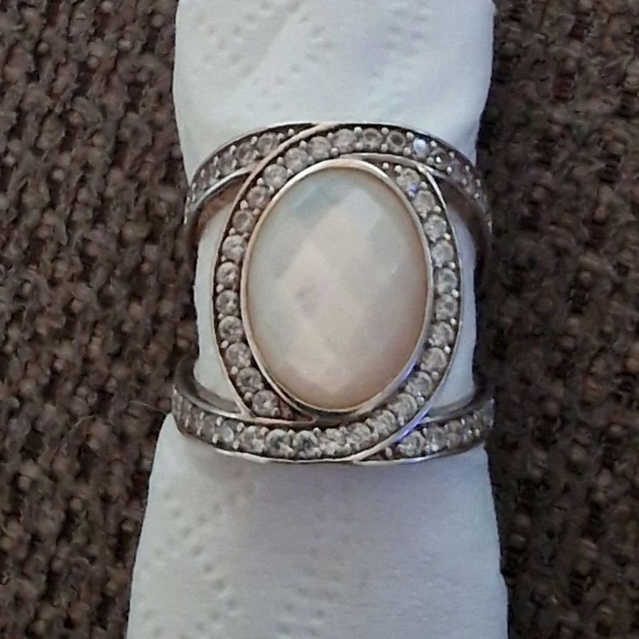 Ring i Silver