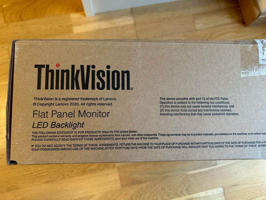 Lenovo ThinkVision skärm. 24 tum