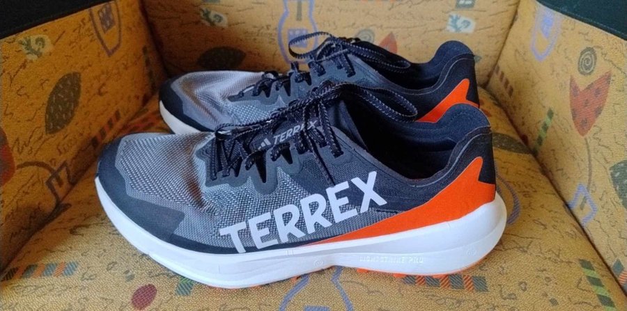 Adidas terrex agravic speed stl 44