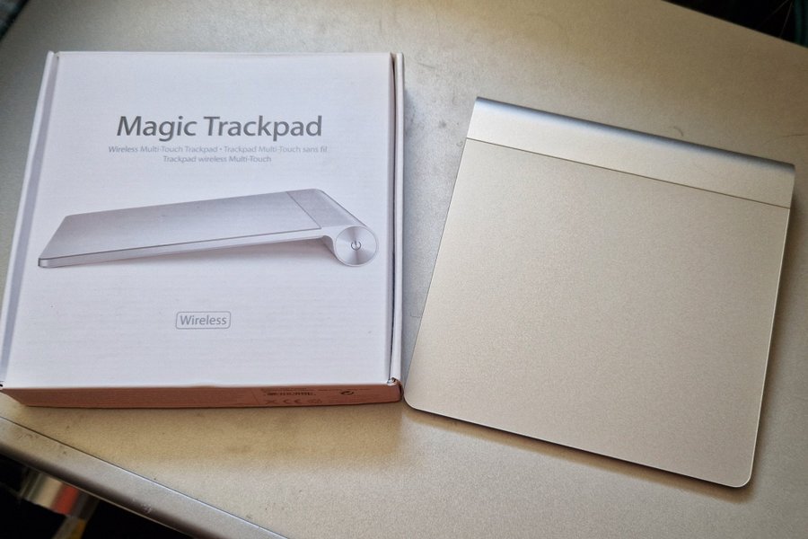 Apple Magic Trackpad