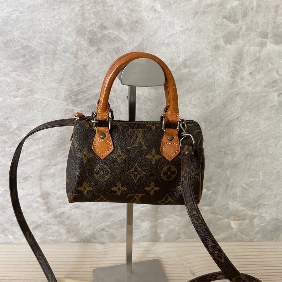 Louis Vuitton Nano Speedy