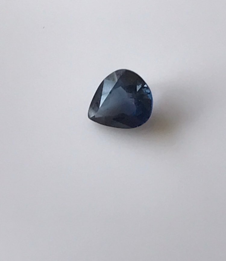 Safir 17 carat