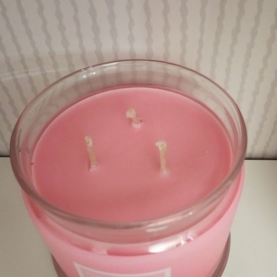 Partylite Pink Poppies  Plum 3 vek ljus