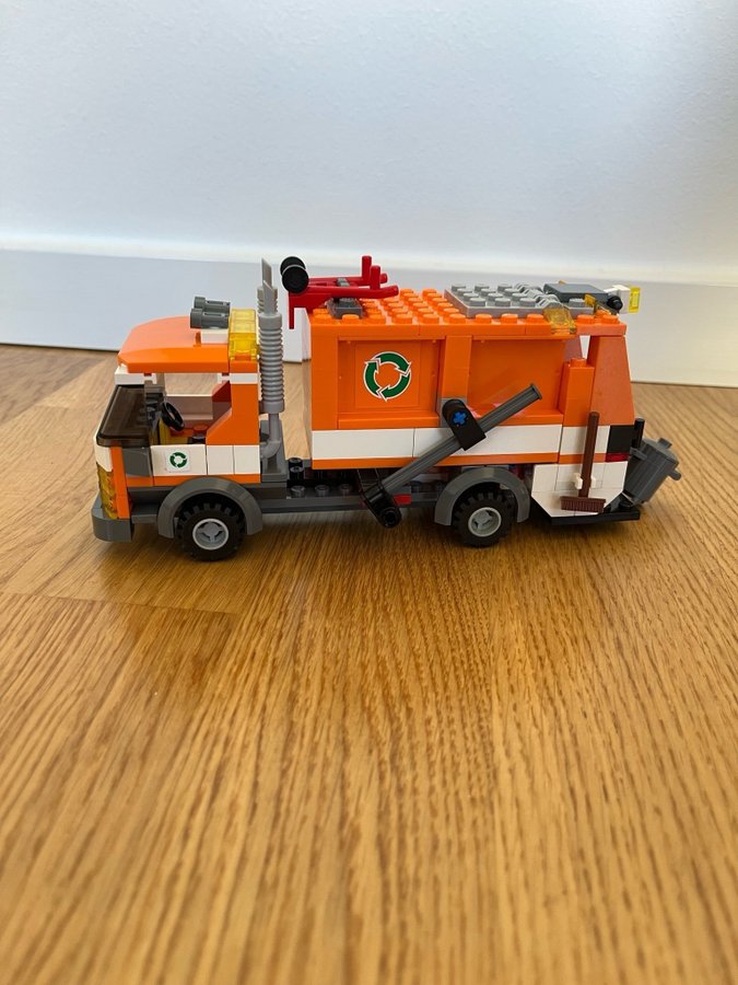 Lego City- Recycle Truck (7991) - Nästan komplett