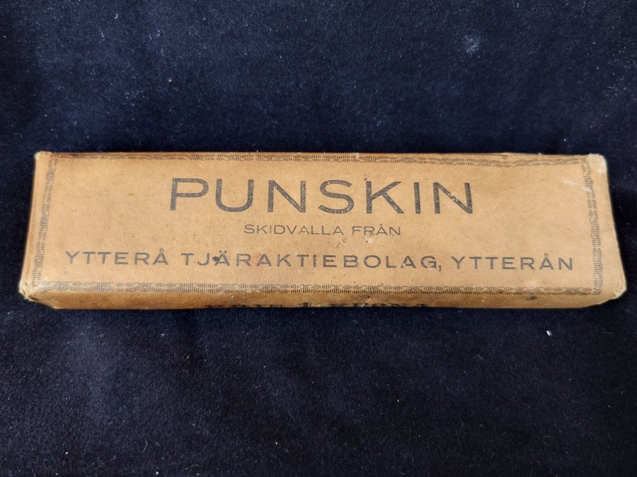 Punskin Skidvalla från Ytterå Tjäraktiebolag Ytterån oöppnad frp.