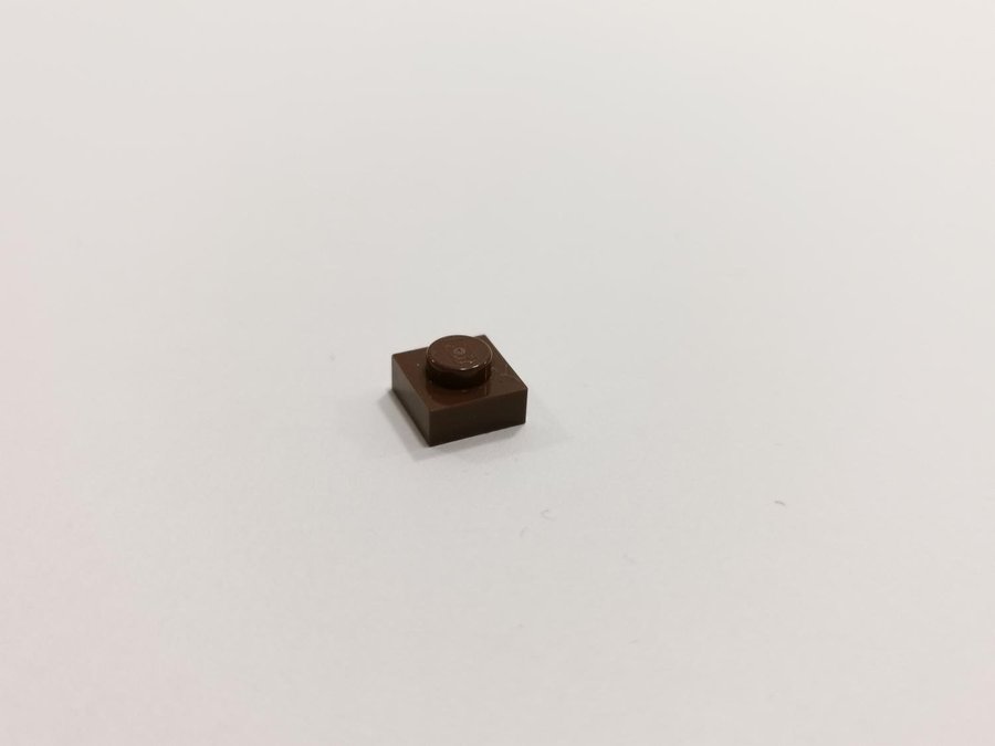 Lego - plate - 1x1 - part 3024 - brun (reddish)