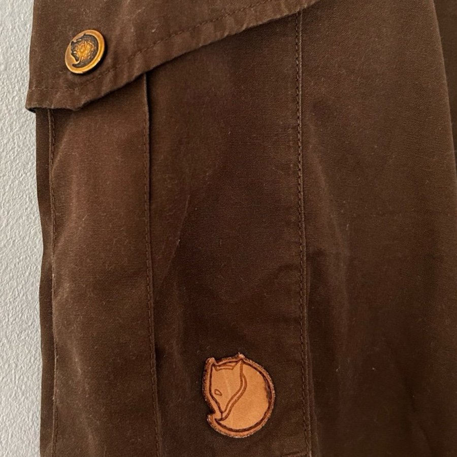 Fjällräven brun/olive byxor storlek 38