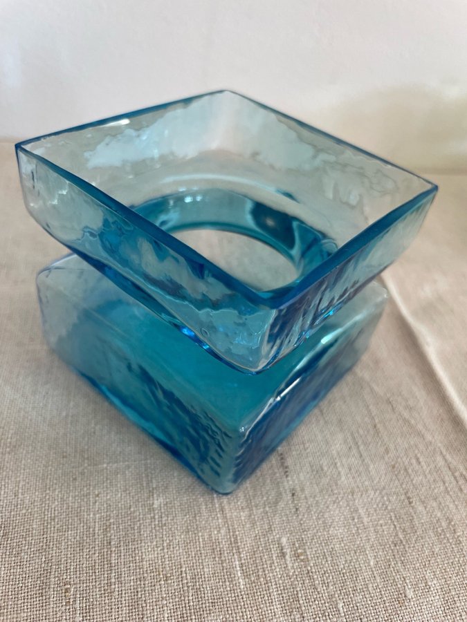 Helena Tynell (1964) Pala (Block) från Riihimäen lasi/ Iittala