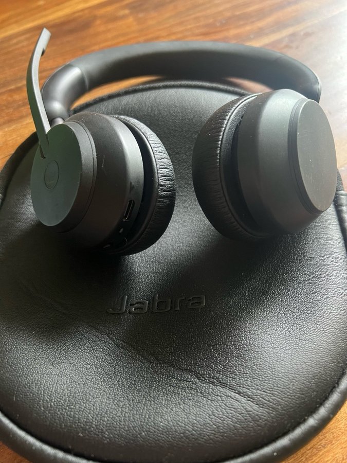 Jabra Evolve2 65