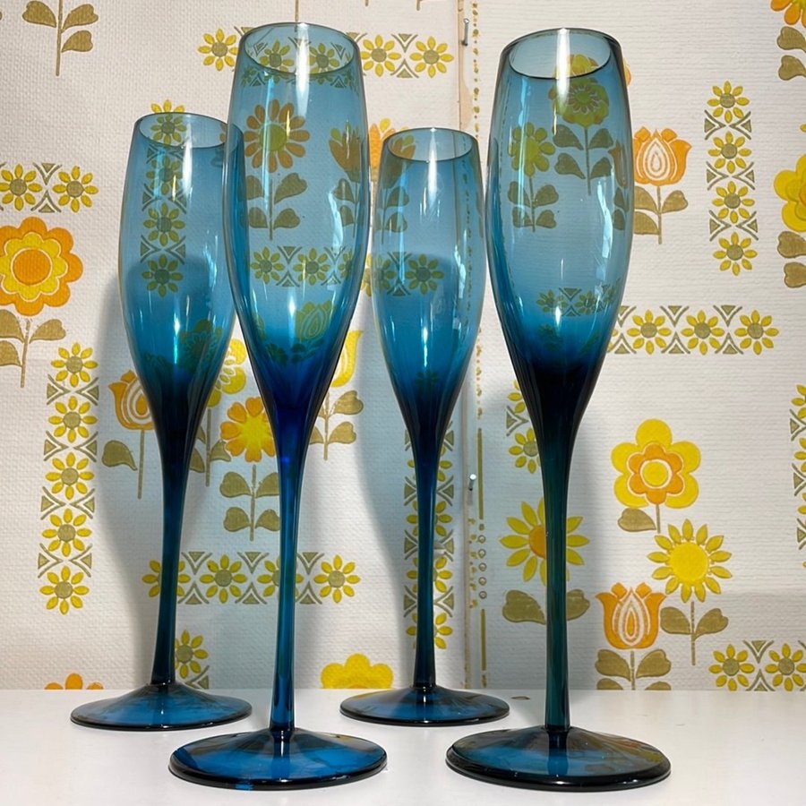 4 st höga glas 26 cm - champagne - tulpanform - färgat glas - retro petroleum