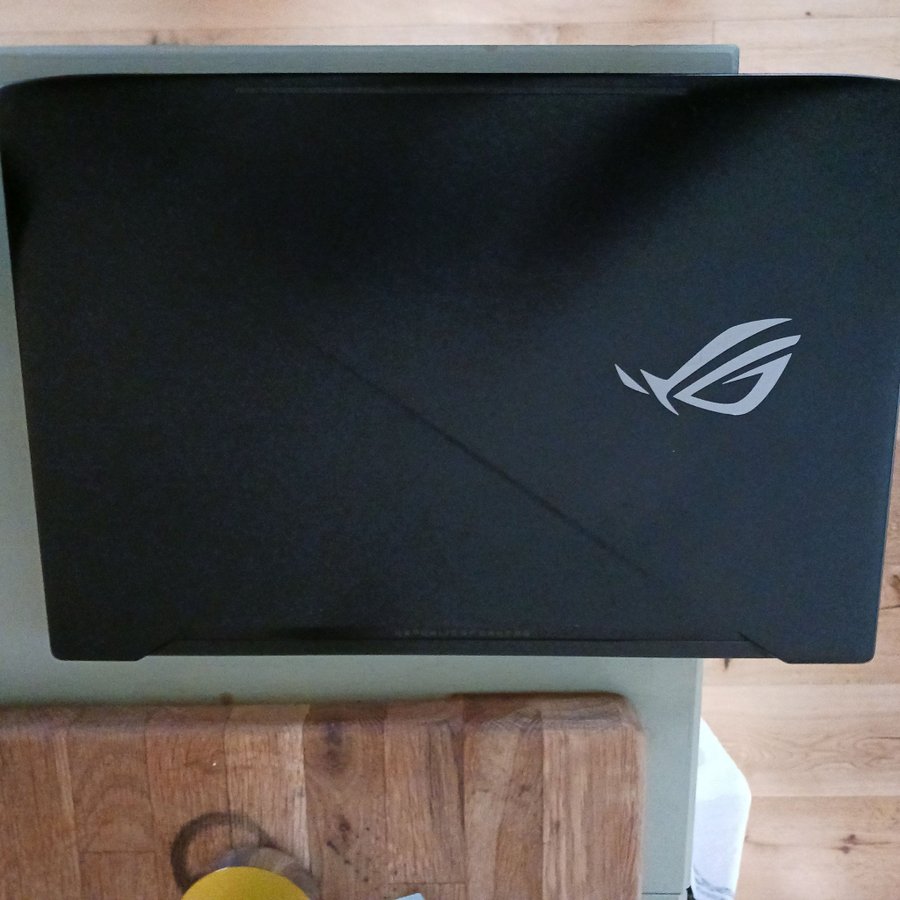 ASUS GL703V