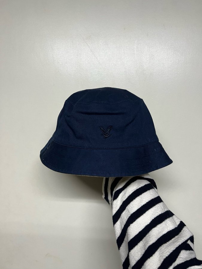 Lyle scott Bucket hat