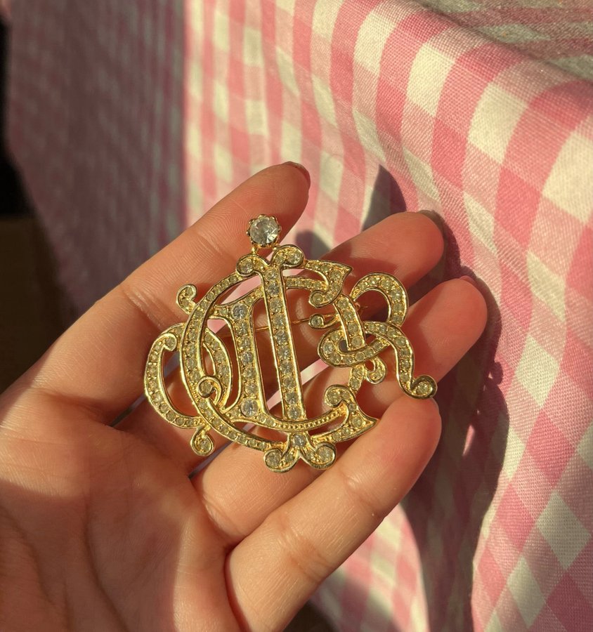 Dior crystal brooch gold plating