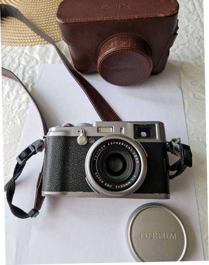 Fujifilm X100