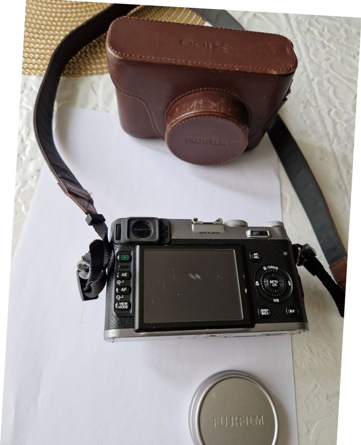 Fujifilm X100