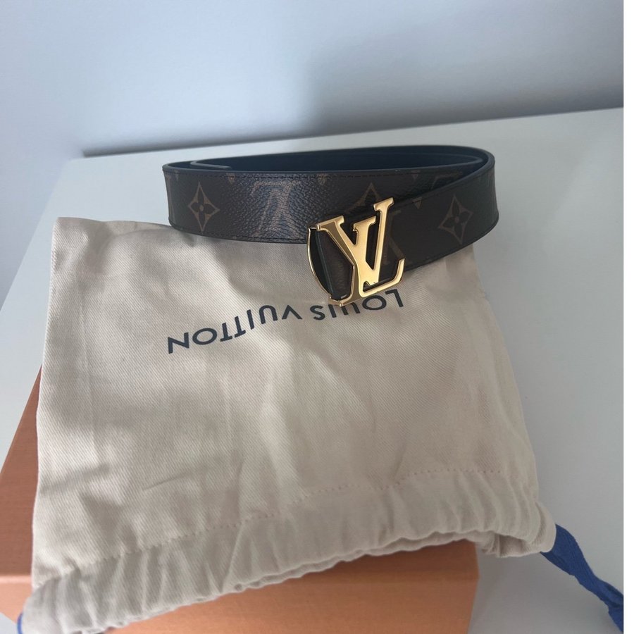 LV Initials 30MM Reversible Belt