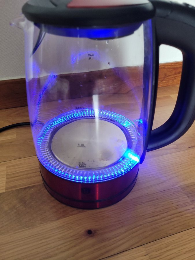 Vattenkokare 1,7 L Electric Glass Kettle Berlinger Haus BH/9036 i Toppen Skick