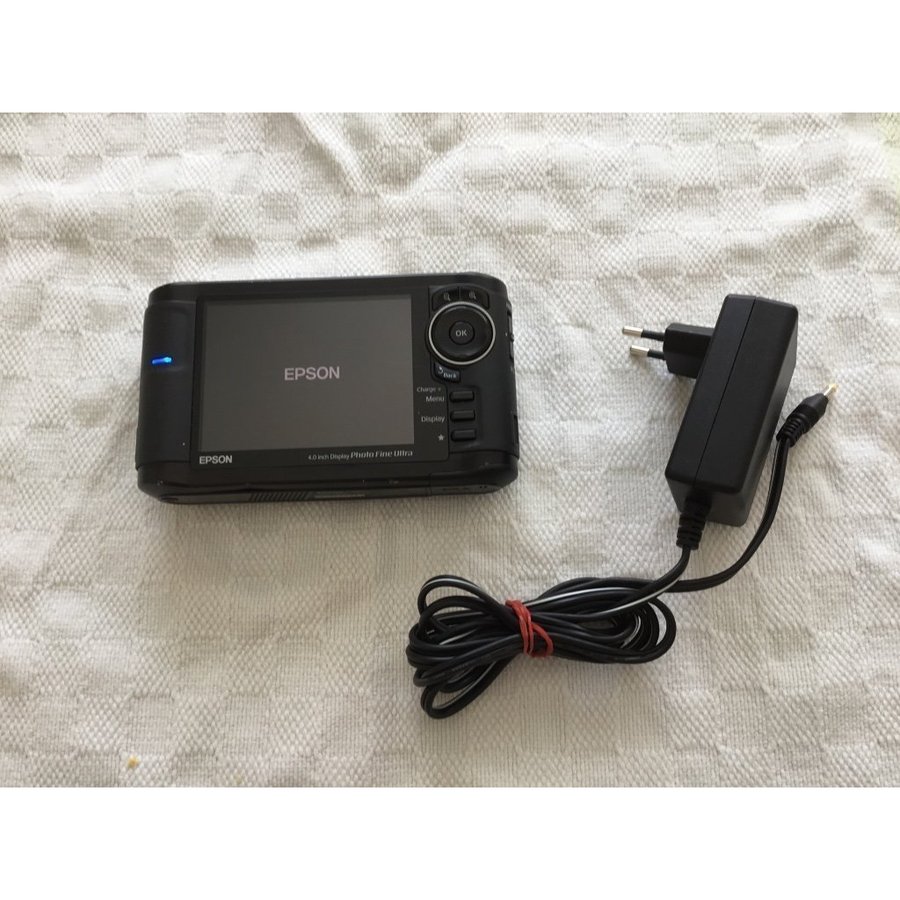 Epson multimedia storage Viewer P-5000