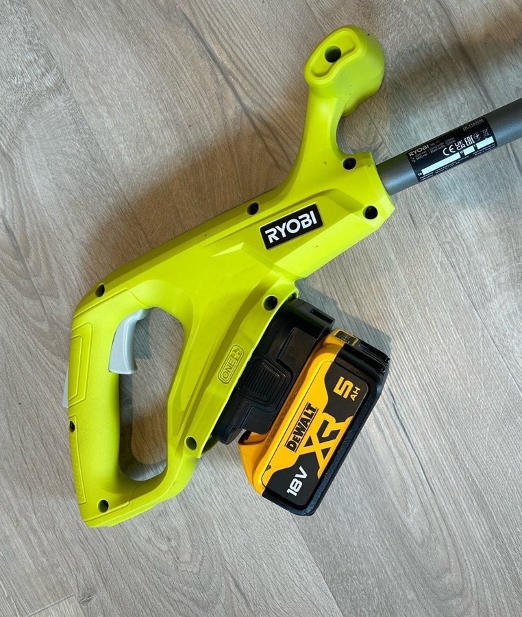 Batteriadapter från Dewalt till Ryobi