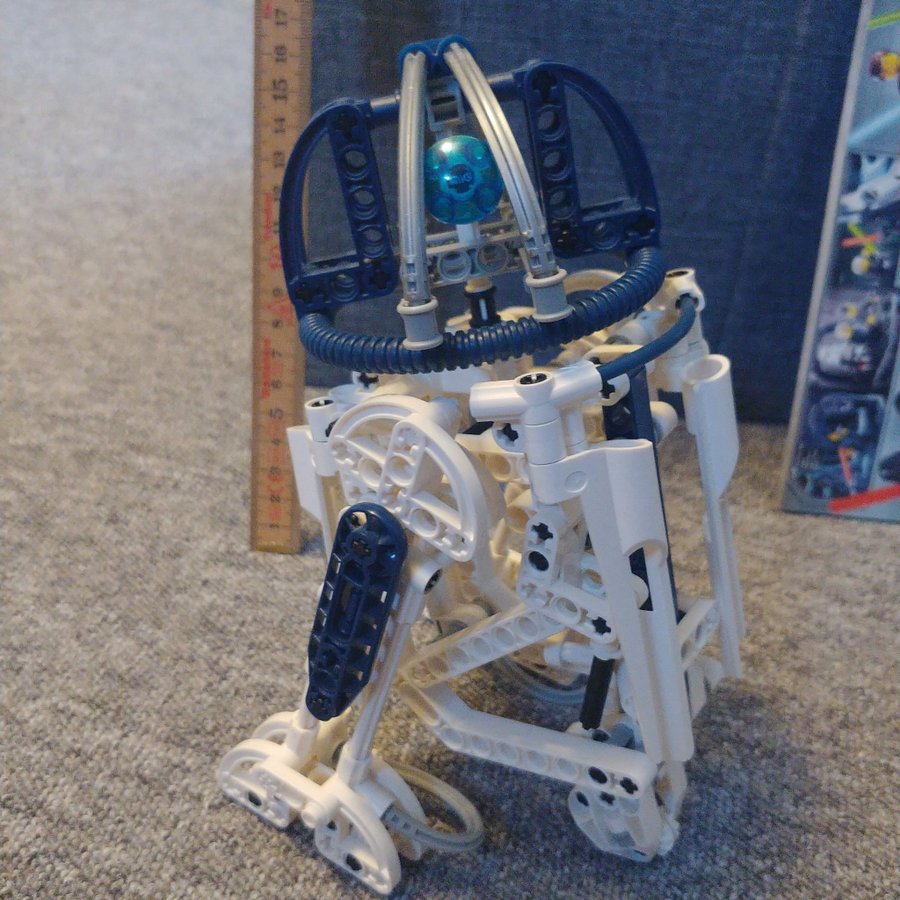 Lego Technic 8009 Star Wars R2-D2