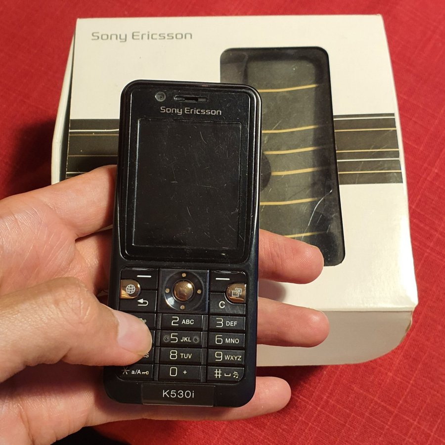 Sony Ericsson K530i