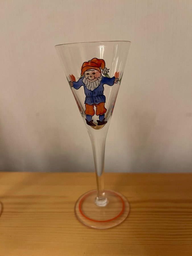 Vintage Jul ”servis” karaff o snapsglas handmålade