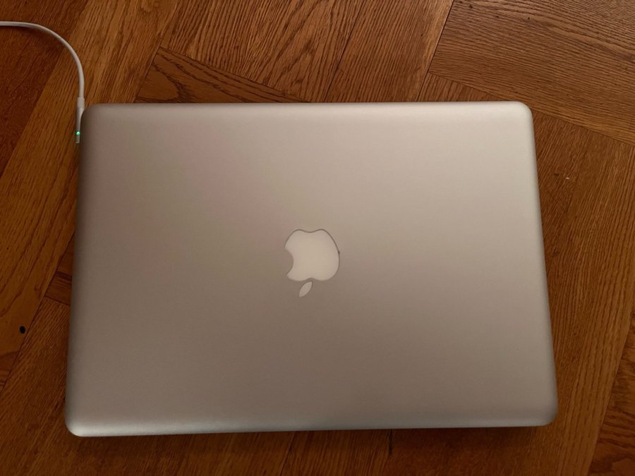 MacBook Pro 13"