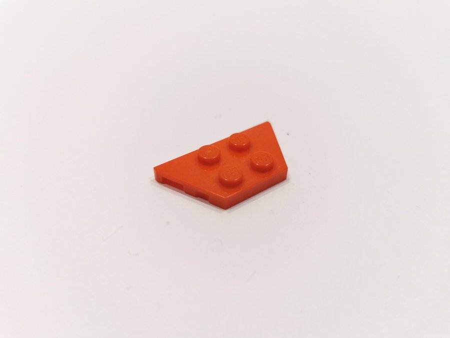 Lego - vinge - plate - hörn - 2x4 - part 51739 - röd