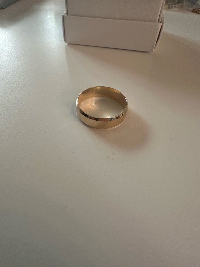 Guldring 14k 376g