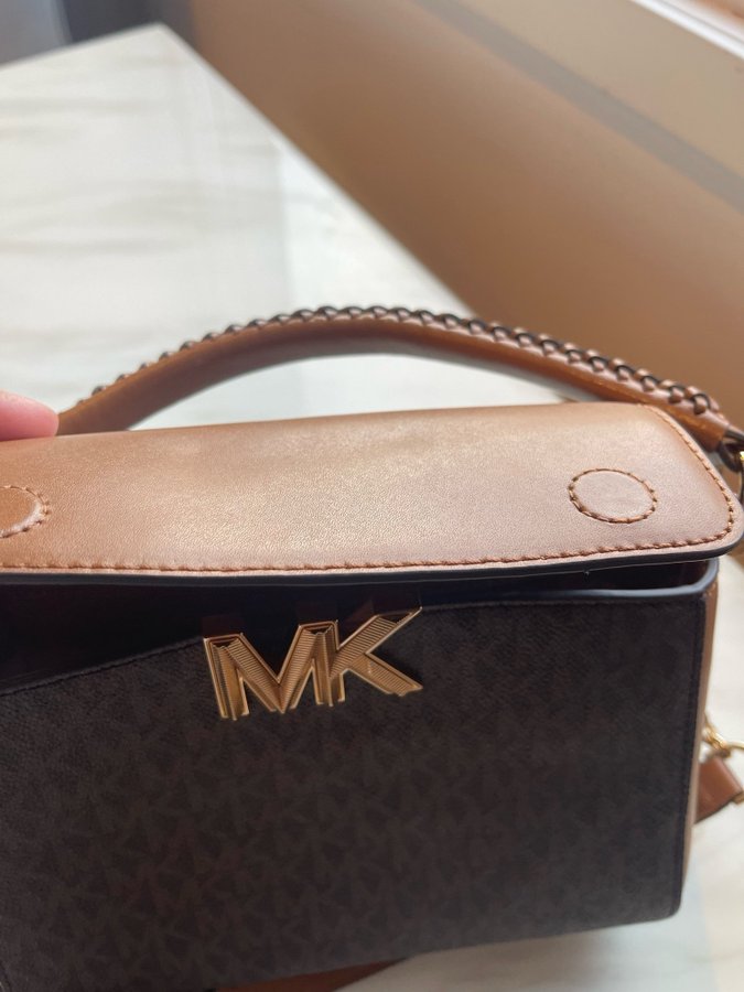 Michael kors väska, Ny skick