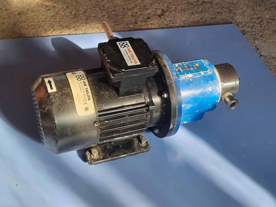 AB Telfa Caster Pumps - 037 kW