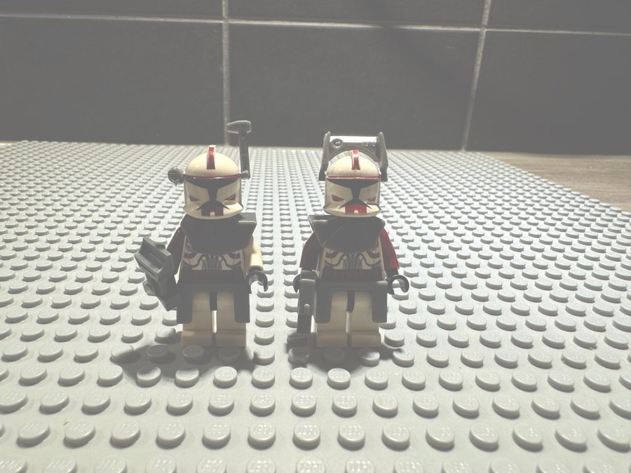 LEGO - Star Wars - Clone trooper- commander fox