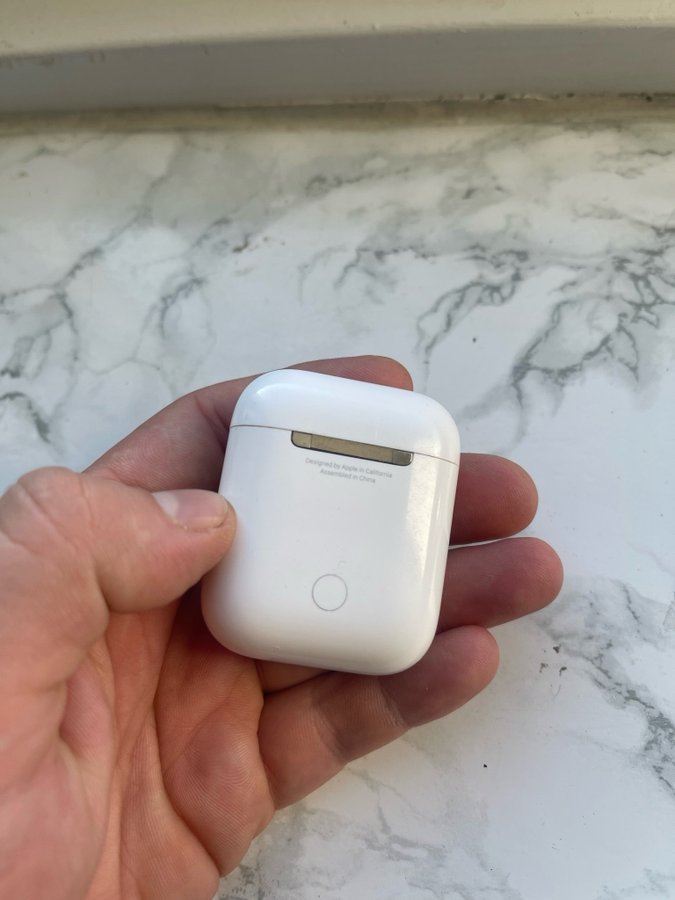 Apple AirPods (2:a generationen)