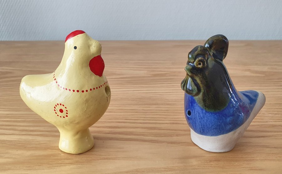 Set of 6 Clay Whistles - Chickens and Birds