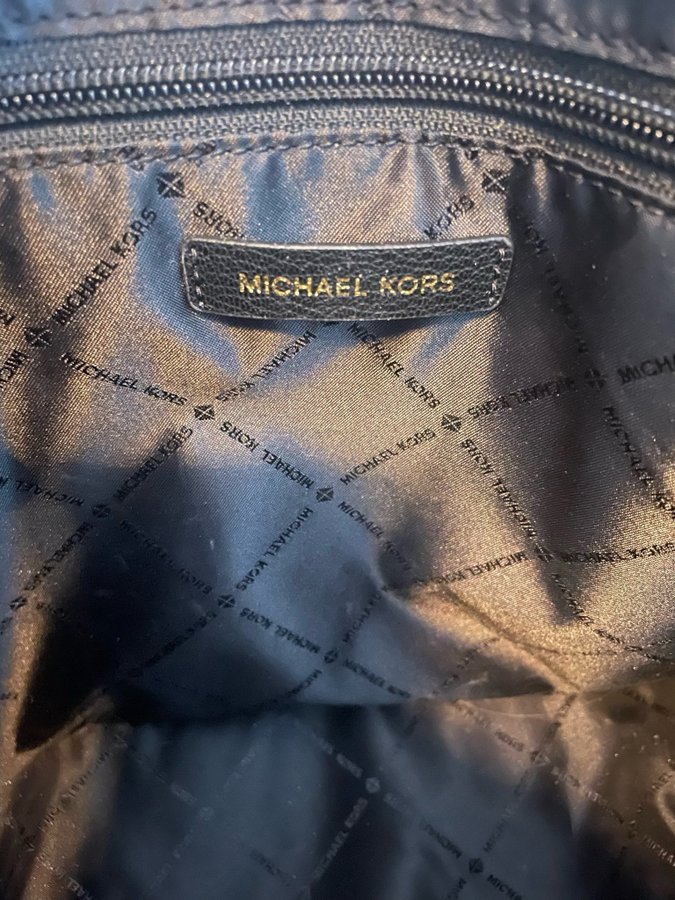 NY Michael Kors väska