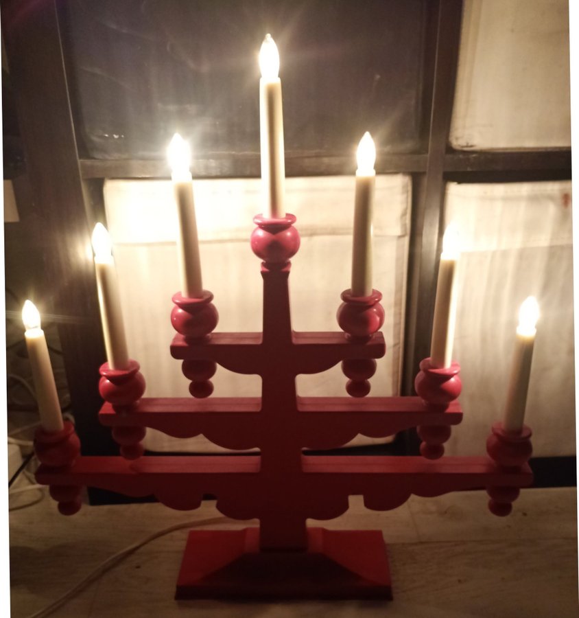 Adventsljusstake Retro Röd Plast 7st lampor FIN kul Advent lampa ljusstake