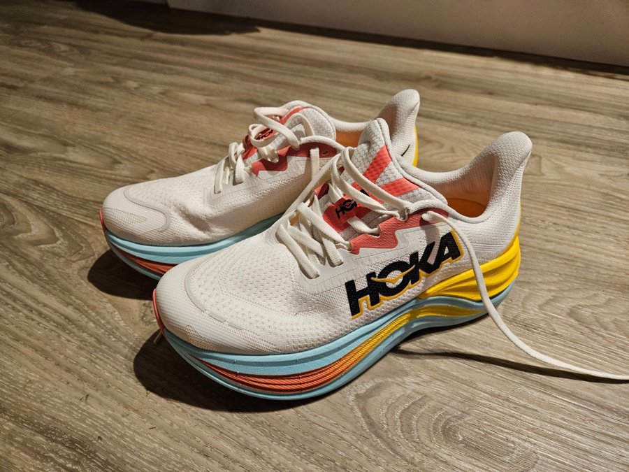 Hoka W Skyward X Löparskor St 38/39, skor, sneakers, damskor, träningsskor