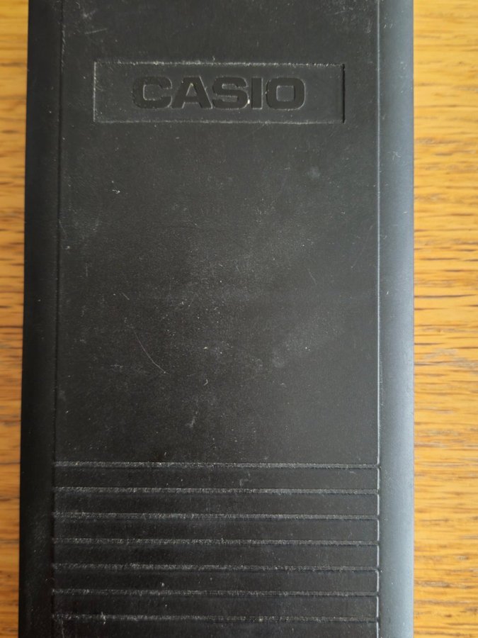 Casio fx-82D (fraktion) - Miniräknare