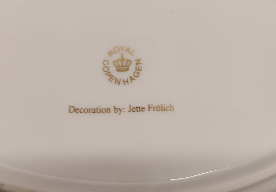 ROYAL COPENHAGEN KUNGLIG DANSK "CHRISTMAS JOY" JETTE FRÖLICH MUGG OCH FAT 2003