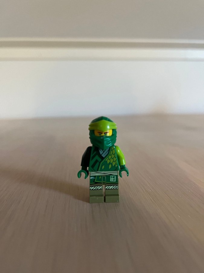 Lego Ninjago njo715 Lloyd - Core